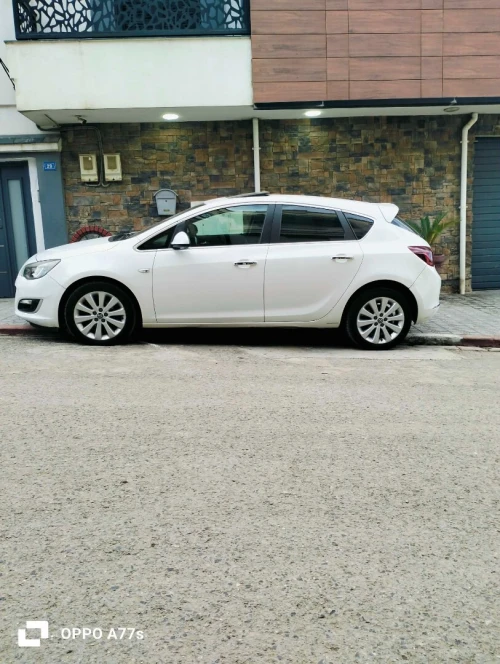 Opel ASTRA J 2014 Cosmo