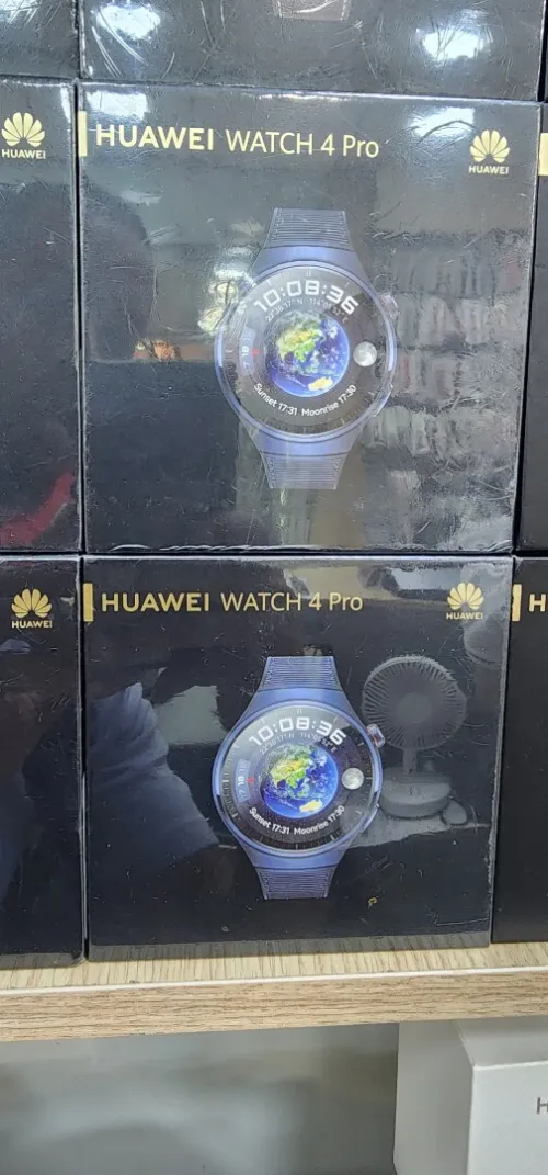 Huawei watch 4 pro bleu editon