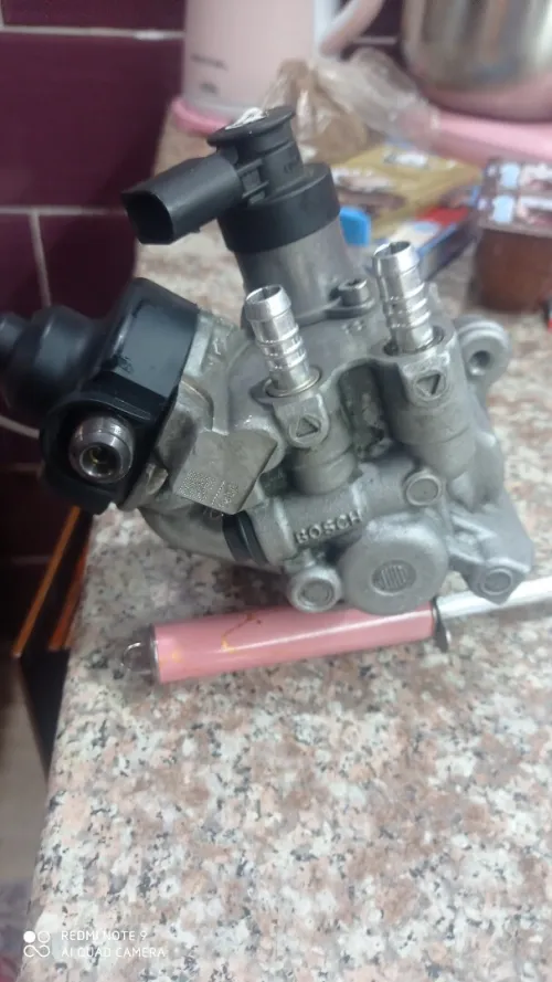 POMPE HP PASSAT 143 2L