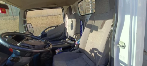 Nissan Nt 400 2012