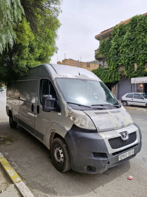Renault MASTER Renault MASTER 2012
