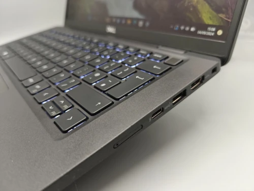 Dell Latitude 7330 Carbon Ultrabook i7 1265u vPro 12eme 16GB 512GB SSD 13.3" FULL HD IPS