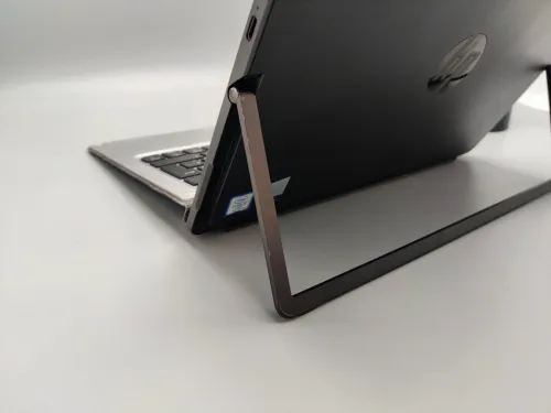 Hp Elite X2 PRO DÉTACHABLE i7 7EME 8GB 256GB 12.5" FHD TACTILE CONVERTIBLE 