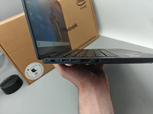 Dynabook PROTÉGÉ X30W-J x360 Convertible i7 1165G7 11th 16GB 256GB SSD 13.3" FHD IPS TACTILE