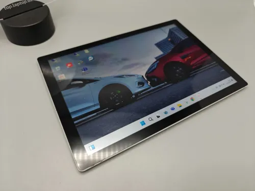 Surface Pro 7 Plus i5 11th 1135G7 8GB 256GB SSD 12.3" 3K UHD TACTILE CONVERTIBLE 