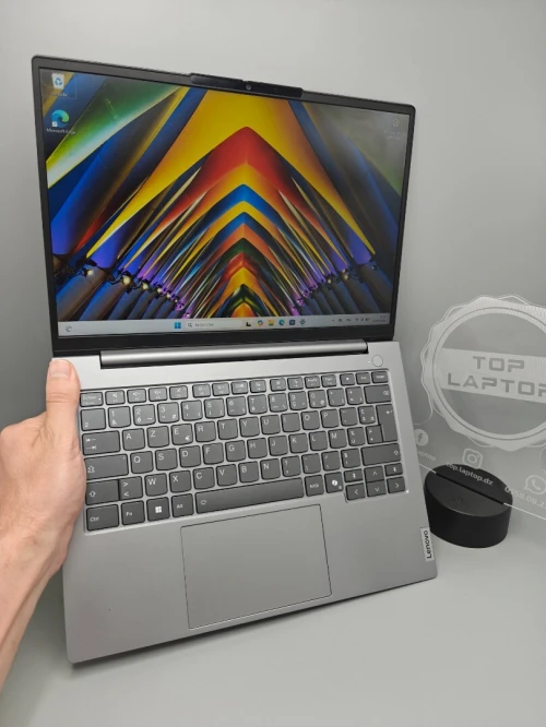 Lenovo ThinkBook 14 G7 Ryzen 3 7335u 16GB DDR5 512GB SSD RADEON 660M 14" Full HD+ IPS 
