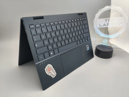 [VENDU] Hp ENVY X360 OLED i7 1250u 12th 16GB 512GB SSD 13.3" 3K UHD OLED TACTILE
