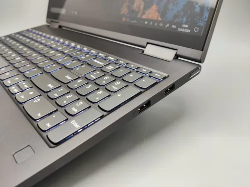 Lenovo Yoga C740 Convertible i5 10eme 12GB 256GB SSD 15.6" TACTILE FULL HD IPS