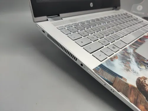 Hp Pavilion x360 Convertible 14 i5 8250U 8eme NVIDIA 940MX 2GB 20GB RAM 512GB SSD 14" FHD TACTILE