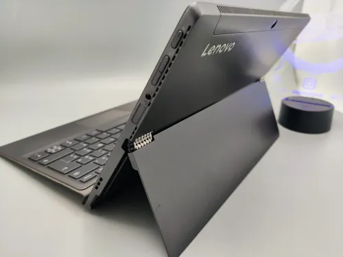 Lenovo MIIX 520 Détachable TACTILE i5 8th 8GB 256GB SSD FULL HD IPS TOUCH