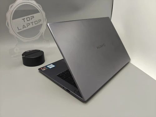 Huawei MateBook D14 Ryzen 5 3500u 8GB 256GB SSD 14" FULL HD IPS