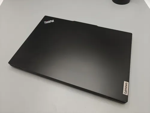 Lenovo Thinkpad E16 Gen1 i5 13eme 1335U 16GB 512GB SSD 16.1" FULL HD IPS 