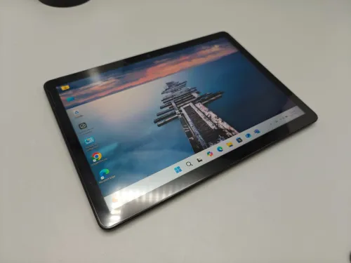 Microsoft Surface Go 3 Détachable 4G LTE i3 10th 8GB 128GB SSD 10.5" FHD+ TACTILE