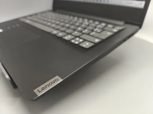 Lenovo IdeaPad S145 Pentium Silver N5000 8GB 256GB SSD NVMe 14" Full HD