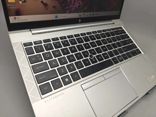 HP ELITEBOOK 845 G8 RYZEN 5 PRO 5650U 8GB 256GB SSD 14" FULL HD RADEON GRAPHICS