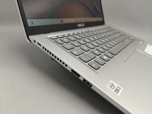 ASUS VIVOBOOK 14 X415 i5 1035G4 10eme 8GB 256GB SSD 14" FULL HD IPS