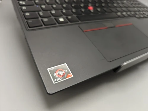 Lenovo Thinkpad L15 Gen 4 RYZEN 7 PRO 7730u 32GB 512GB SSD NVME 15.6" FULL HD IPS