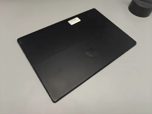 [VENDU] Microsoft Surface Pro 7 2-in-1 i7 1065G7 10eme 16GB 512GB SSD 12.3" 3K UHD TACTILE Black Edition
