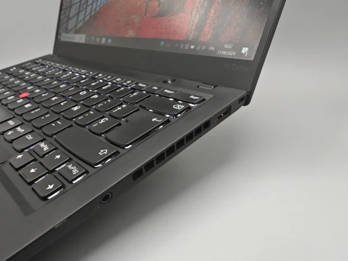 Lenovo Thinkpad X1 Carbon Gen6 i5 8350u vPro 8TH 16GB 256GB SSD 14" FULL HD IPS 