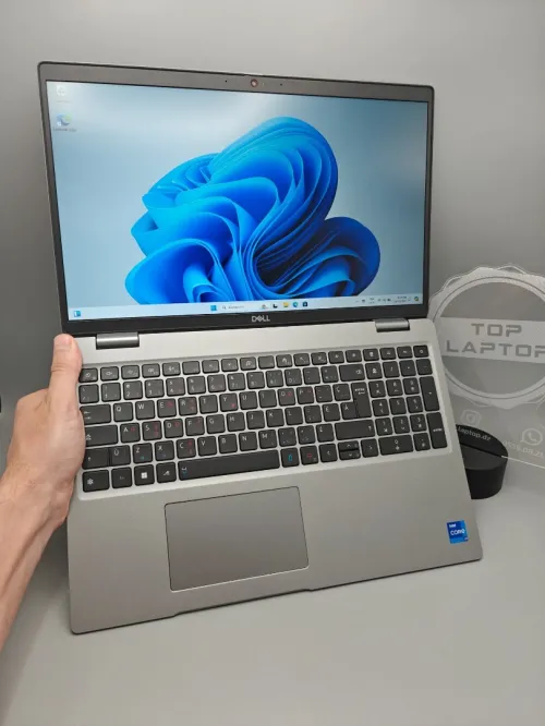 VENDU Dell Latitude 5530 NEUF JAMAIS UTILISÉ i7 1270P 12eme 16GB 512GB SSD 15.6" FULL HD IPS 