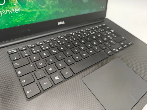 Dell XPS 15 9550 i7 6700HQ NVIDIA GTX 960M 16GB 512GB SSD 15.6" FHD IPS