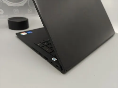 Dell Vostro 15 3520 i7 1255u 12eme 16GB 512GB SSD 15.6" FULL HD IPS