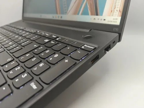 Lenovo Thinkpad E16 Gen1 i5 13eme 1335U 16GB 512GB SSD 16.1" FULL HD IPS 