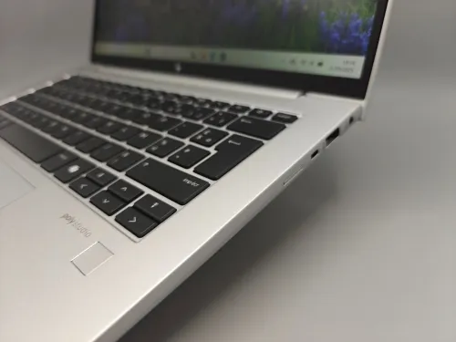 Hp EliteBook 840 G11 ULTRA 5 135U 16GB DDR5 256GB SSD 14" FHD+ WUXGA