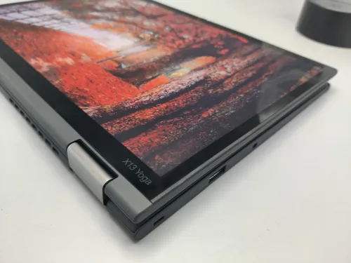 VENDU Lenovo Thinkpad x13 Yoga Convertible 3K QHD i7 11th vPRO 32GB RAM 512GB SSD 13.3" TACTILE