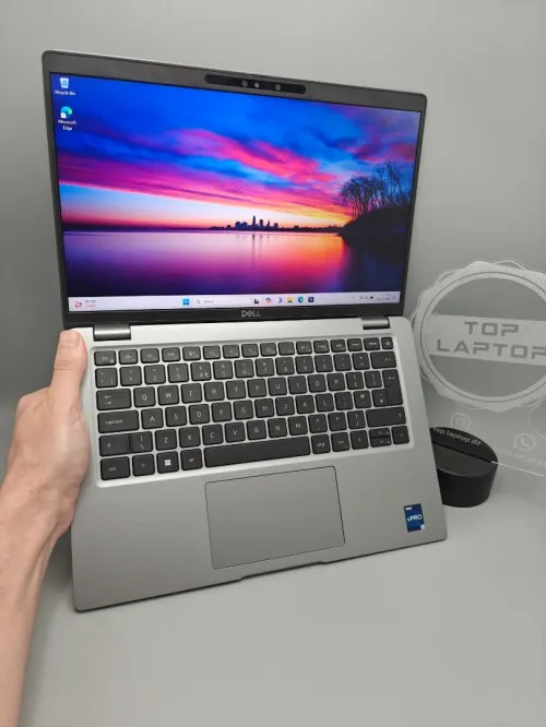 Dell Latitude 5440 TACTILE i7 13eme 1370P vPRO 13eme 32GB DDR5 512GB SSD 14" FULL HD IPS TACTILE