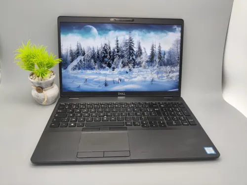 Dell Latitude 5500 i5 8365u 8eme 16GB 256GB SSD NVME 15.6" FULL HD IPS