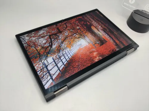 VENDU Lenovo Thinkpad x13 Yoga Convertible 3K QHD i7 11th vPRO 32GB RAM 512GB SSD 13.3" TACTILE