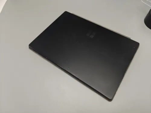 Microsoft Surface Pro 7 2-in-1 i7 1065G7 10eme 16GB 256GB SSD 12.3" 3K UHD TACTILE Black Edition