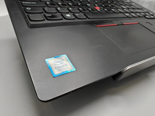 Lenovo Thinkpad L390 i7 8565U 8eme 16GB 256GB SSD NVMe 13.3" Full HD IPS
