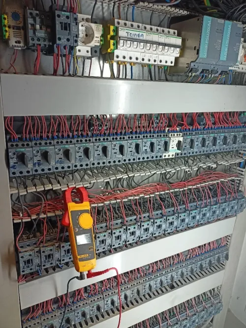 Électricité industrielle,montage et câblage des armoires électriques 