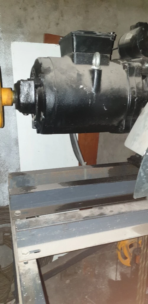 Technicien assesseur et Maintenance