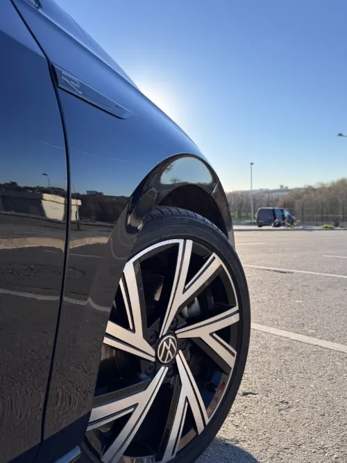 Volkswagen Golf 8 2021 R-Line
