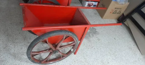 Brouettes de chantier chinoises 02 roues