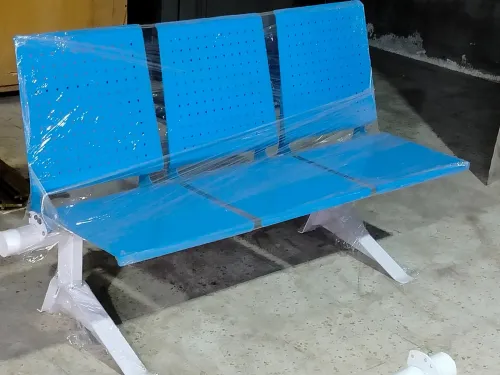 Siège salle d'attente.