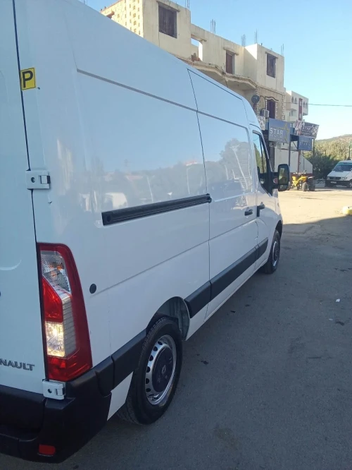 Renault master 2019
