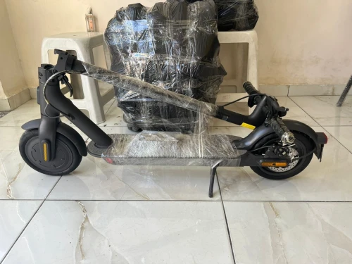  Trottinette électrique xiaomiسكوتر كهربائي شاومي الأصلي في المستعمل النظيف (caba)  بري لوز 
