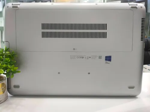 Hp probook 450 G4 i3-7th  8GB 128ssd + 320GB HDD 15.6Pouce