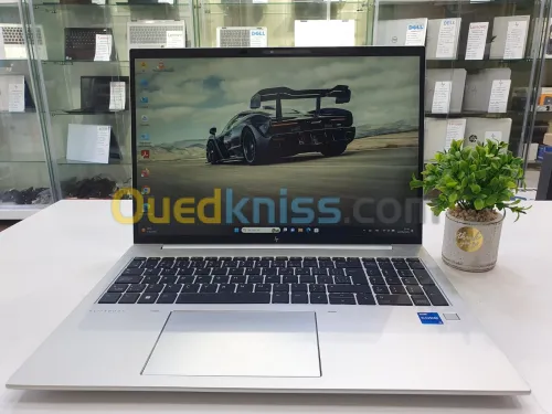 HP Elitebook  860 G10 I5-13Th  16GB 256SSD 16P 