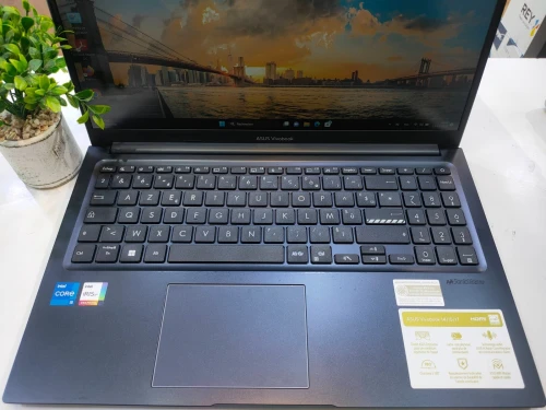 ASUS VIVOBOOK X1504ZA i5 1Tb ssd  15P