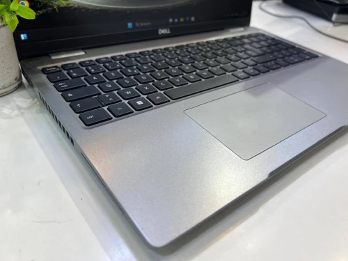 DELL LATITUDE 5540 i7 13TH 16GB 512SSD 15.6P