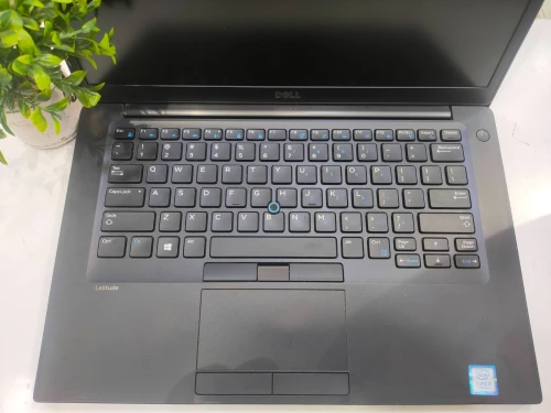 DELL Latitude 7480 i5-7300U 08GB 256ssd 14Pouce