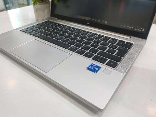 HP Elitebook 830 G8 I5-11TH  16GB 512SSD  13Pouce