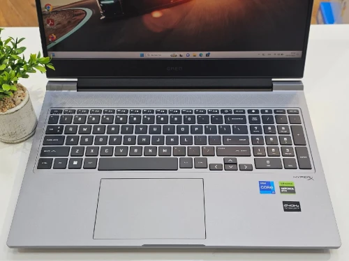HP OMEN Laptop16-ae0xxx I7-14 H  16GB 512SSD 16P 