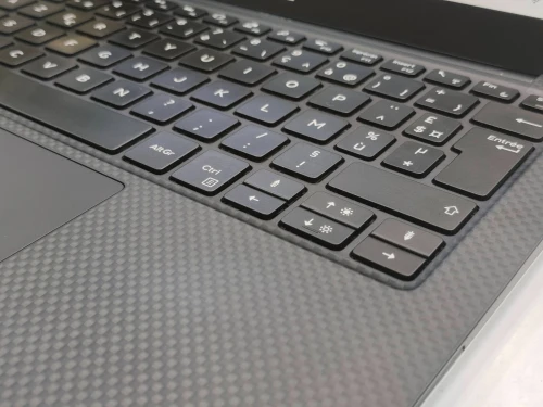 DELL XPS 13 7390  i7-10th 16GB/512ssd 13.3P