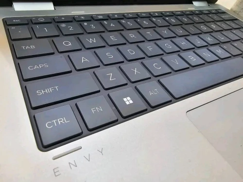 HP ENVY X360 2in1 14 AMD Ryzen 5  16GB. 512SSD Tactile 14P